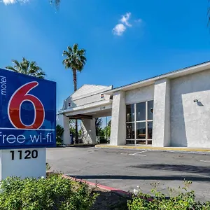 Hotel 6-redlands, Ca